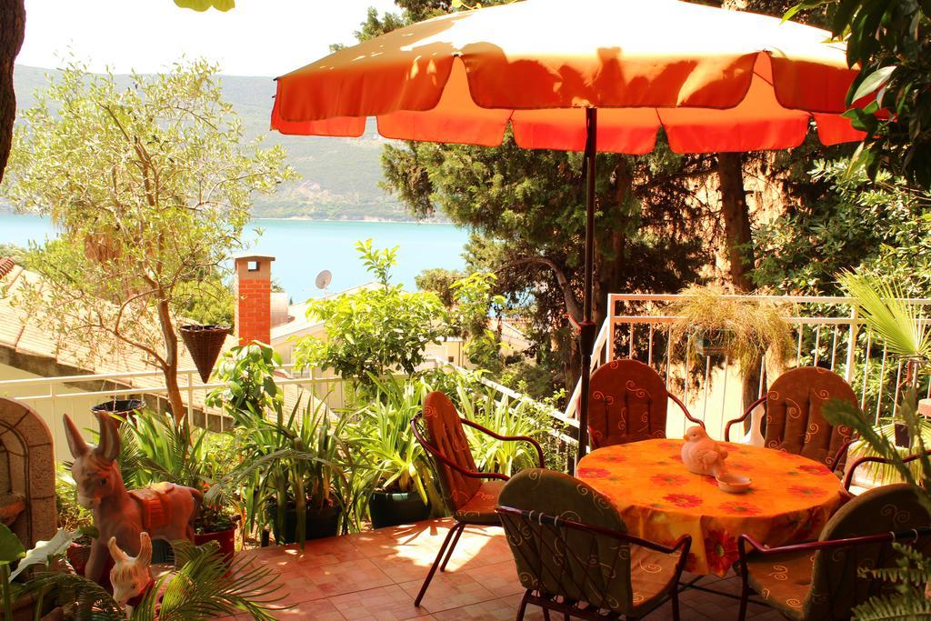 Guest House Tomanovic Herceg Novi Exterior photo